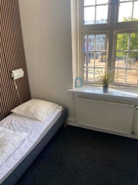 Danhostel Odense City Екстериор снимка A room at the hospital