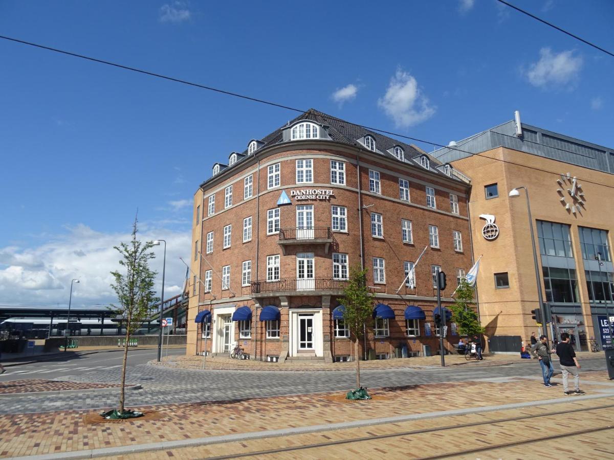Danhostel Odense City Екстериор снимка The station in 2012